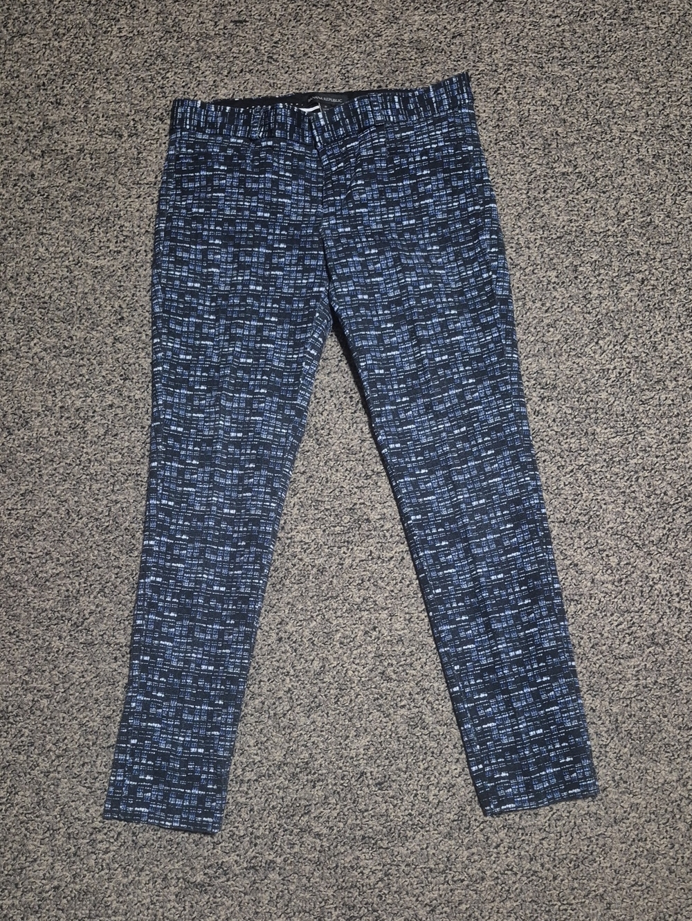Banana Republic Sloan Blue and White Patterned Dress Pants